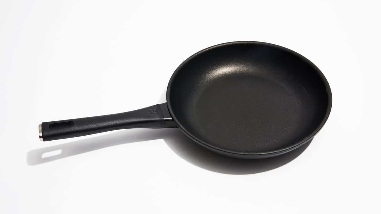 the best pan for eggs is the zwilling madura plus