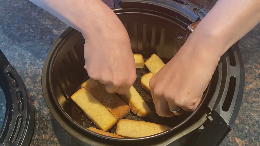 air fryer frozen french toast sticks